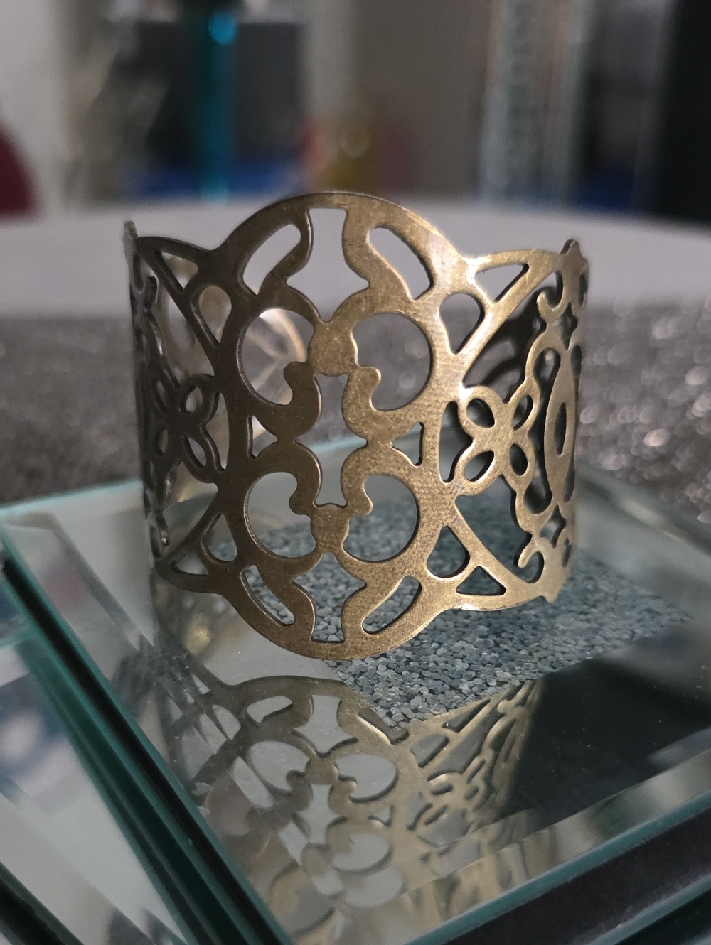 Ornate Cutout Metal Cuff Bracelet - Gold Finish